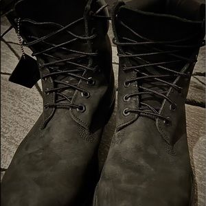 TIMBERLAND Old Skool Men’s Black Waterproof Boots.